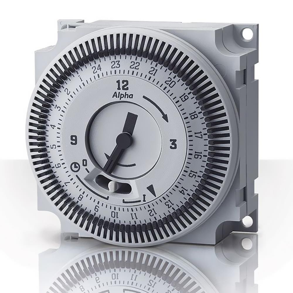 Alpha 24 Hour Plug In Mechanical Timer